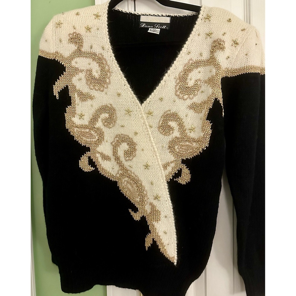 Christmas Holiday Long‎ sleeve Women's Sweater By Donna Scott Size Small
